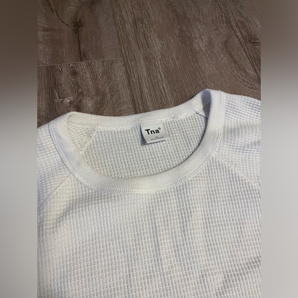 TNA White Ribbed Crew Top - Picture 2 of 7